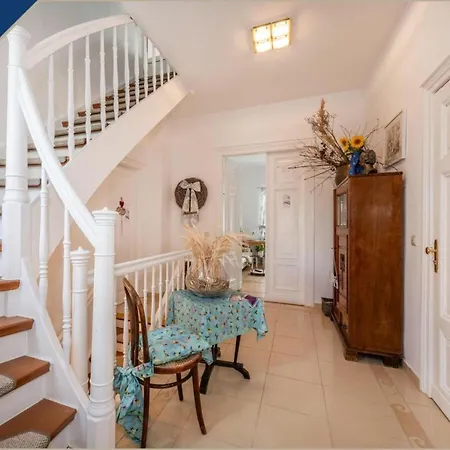 Apartment 5 Seebar In Haus Seestrasse Ostseebad Heringsdorf
